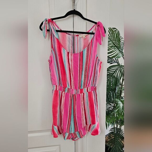 Colorful Striped Sleeveless Romper - Picture 1 of 4
